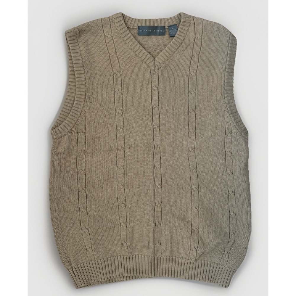 Vintage Tan / cream Men’s Oscar de La Renta chunky  Knit V-neck Sweater Vest XL